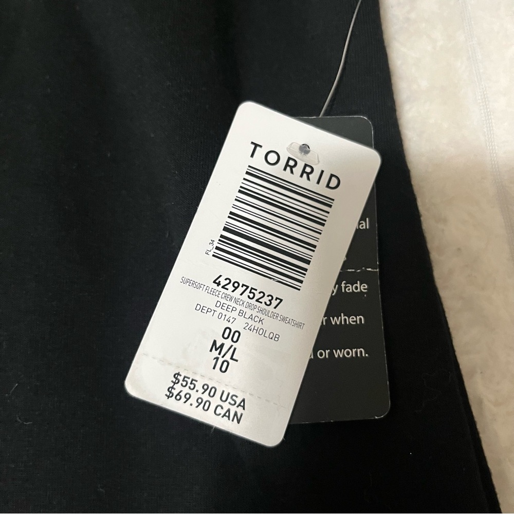 Torrid Super Soft Black Fleece Top M/L